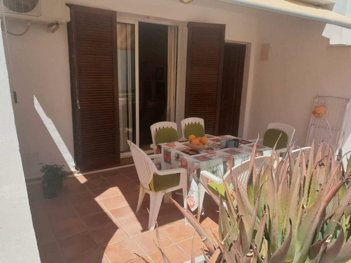 דירות לה פינדה Sunflat Holidays Paradise Punta Prima מראה חיצוני תמונה